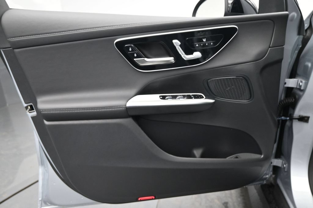 New 2026 Mercedes-Benz GLC 300 4MATIC image 18