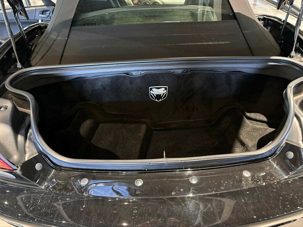 Used 2004 Dodge Viper SRT-10 image 19