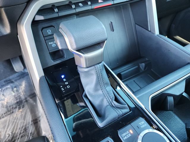 Used 2025 Toyota Tundra Limited image 30