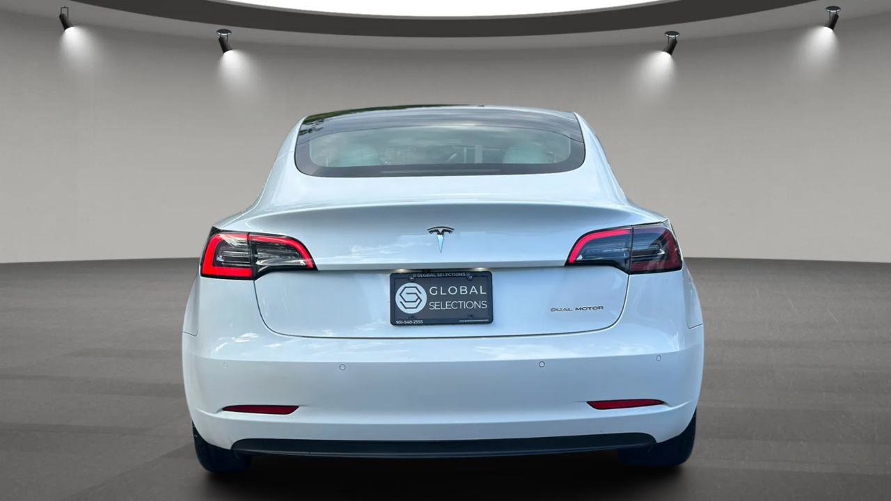Used 2022 Tesla Model 3 Long Range AWD/4WD image 5
