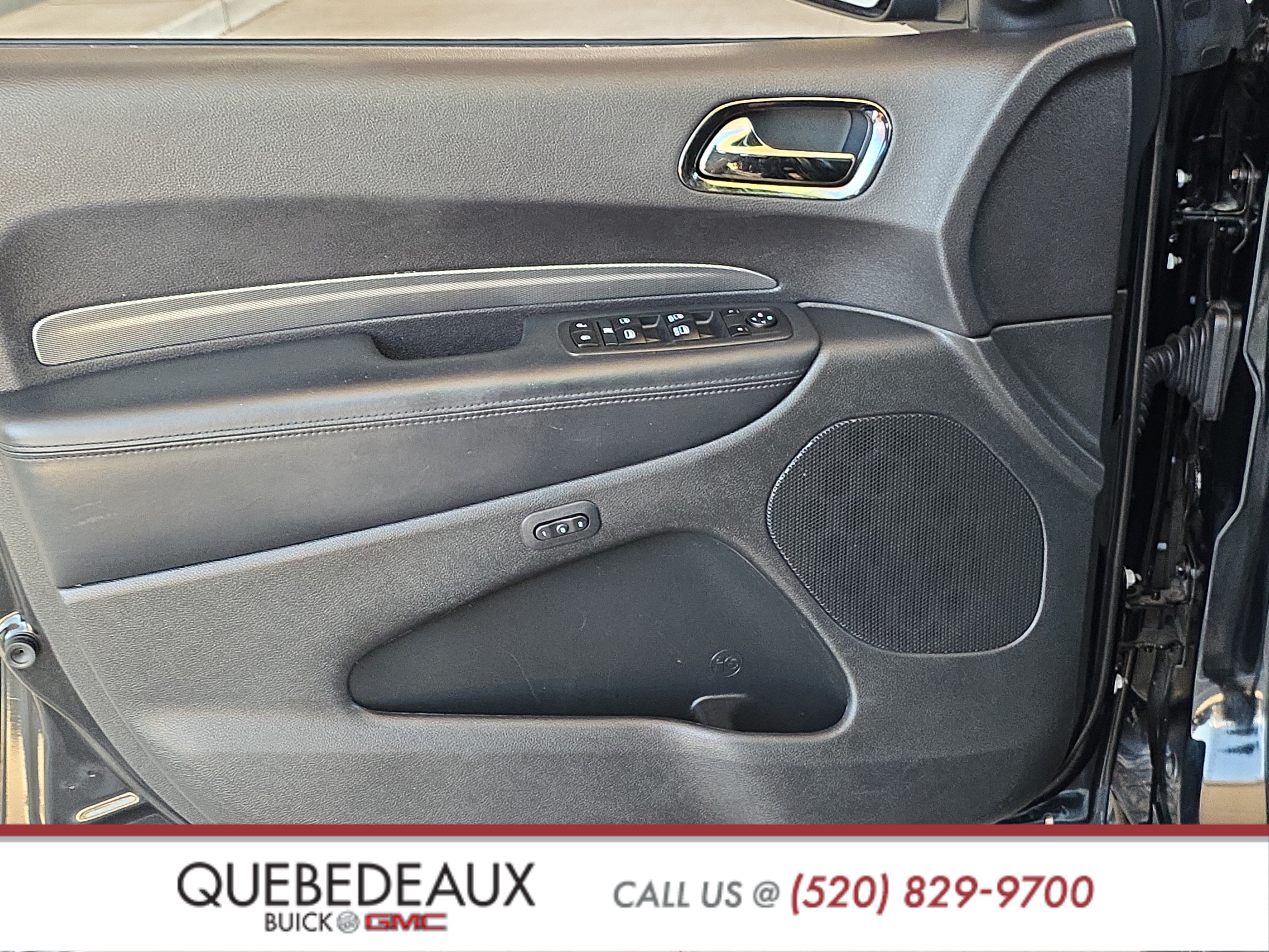 Used 2020 Dodge Durango R/T w/ Technology Group RWD image 9