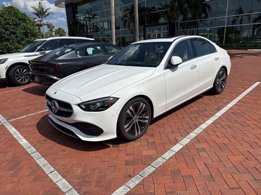 Certified 2022 Mercedes-Benz C 300 4MATIC Sedan image 2