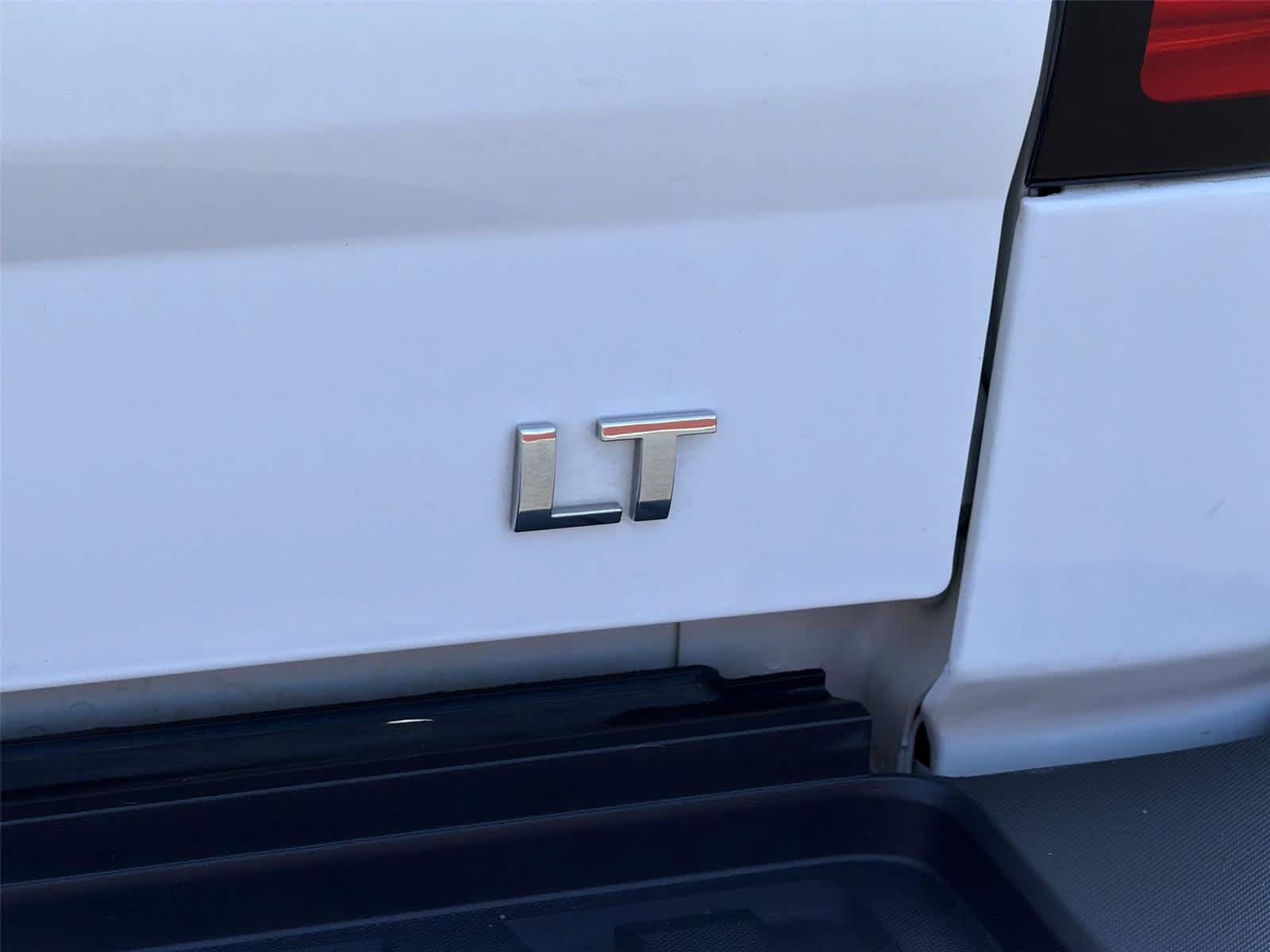 Used 2019 Chevrolet Silverado 2500 LT AWD/4WD image 8