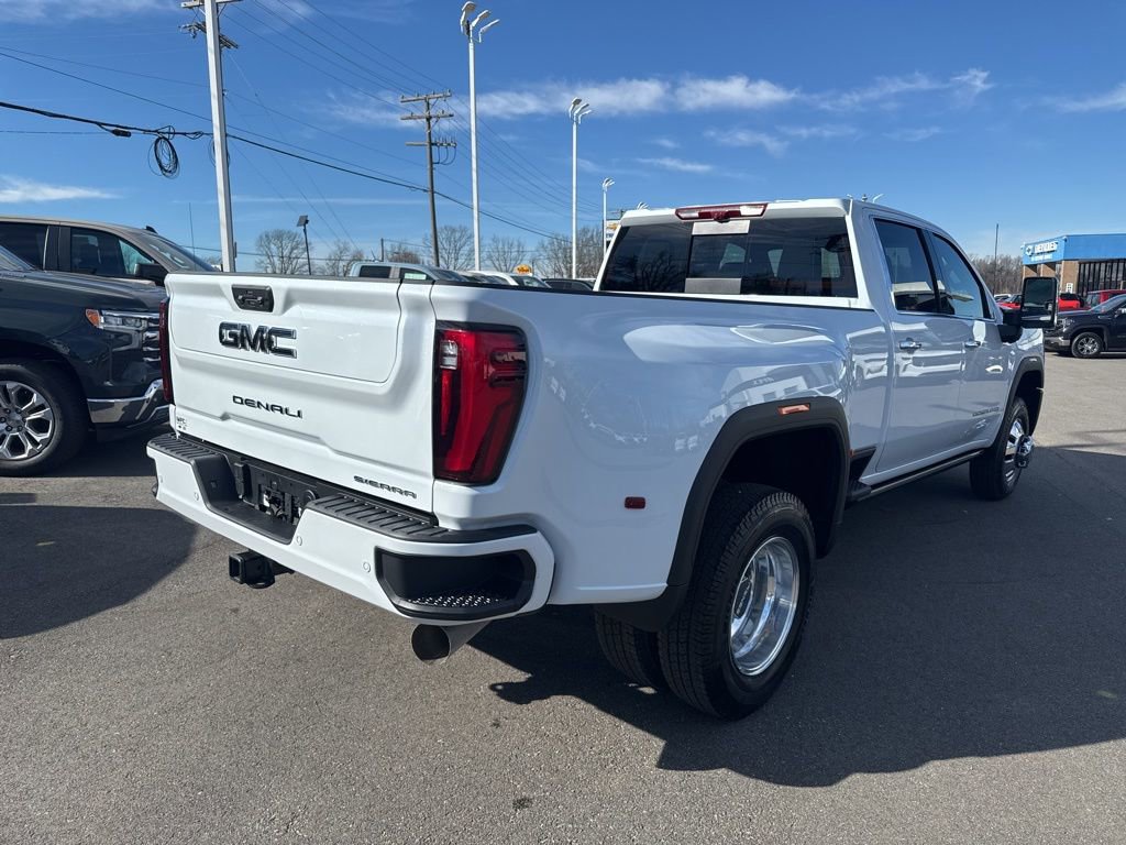 New 2026 GMC Sierra 3500 Denali Ultimate image 5