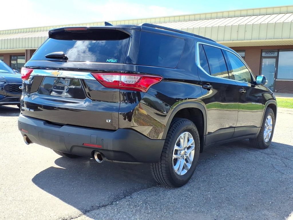 Used 2019 Chevrolet Traverse LT w/ LPO, Floor Liner Package AWD/4WD image 5