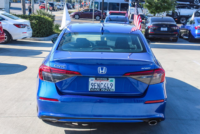Used 2023 Honda Civic Sport image 6