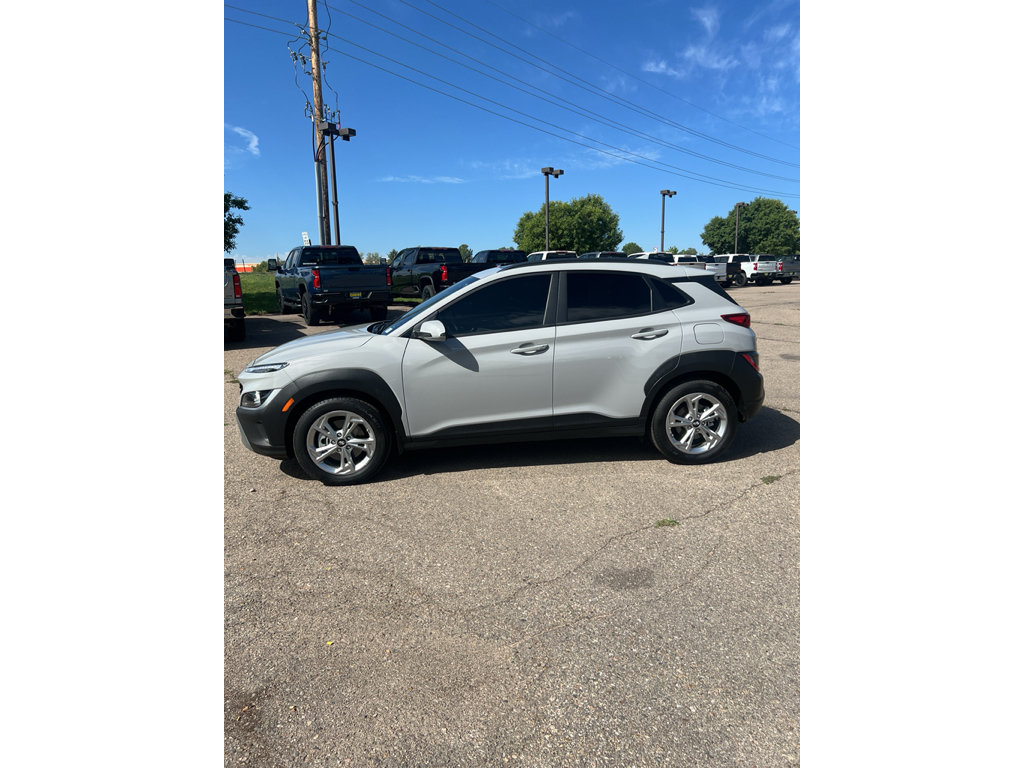 Used 2022 Hyundai Kona SEL w/ Convenience Package AWD/4WD image 13
