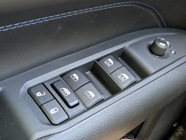 New 2026 Jeep Compass Latitude image 21