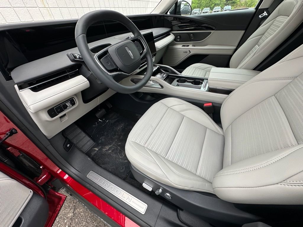 New 2026 Lincoln Nautilus Reserve w/ Jet Appearance Package AWD/4WD image 15