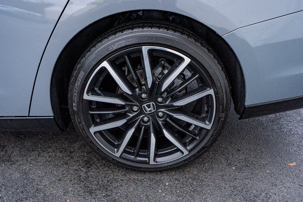 Certified 2023 Honda Accord Touring image 32