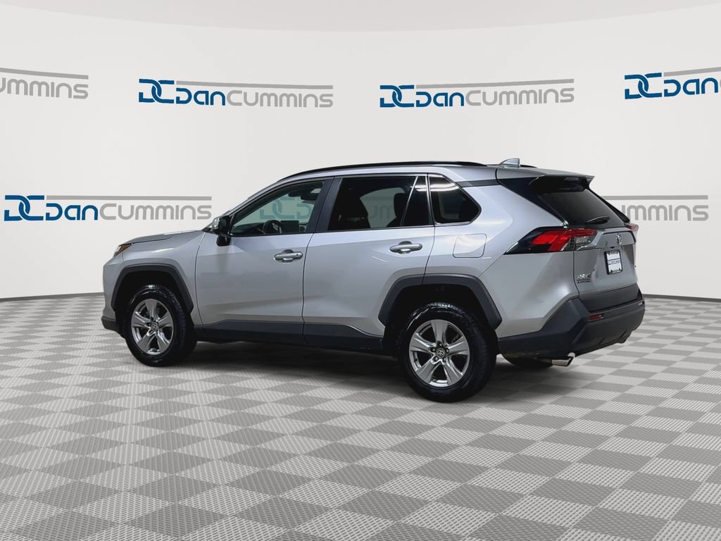 Used 2024 Toyota RAV4 XLE FWD image 7
