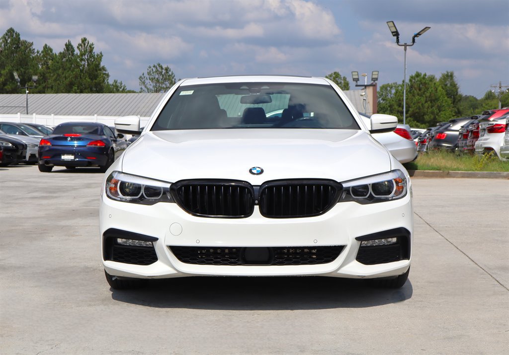 Used 2018 BMW 540i RWD image 2