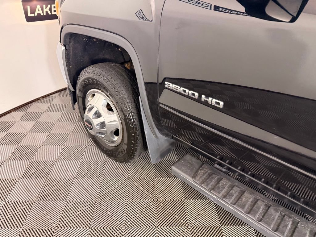 Used 2015 GMC Sierra 3500 SLE AWD/4WD image 11
