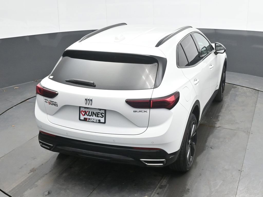 Used 2024 Buick Envision Sport Touring image 31