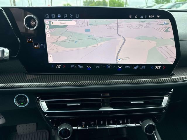 New 2026 Chevrolet Traverse High Country FWD image 26