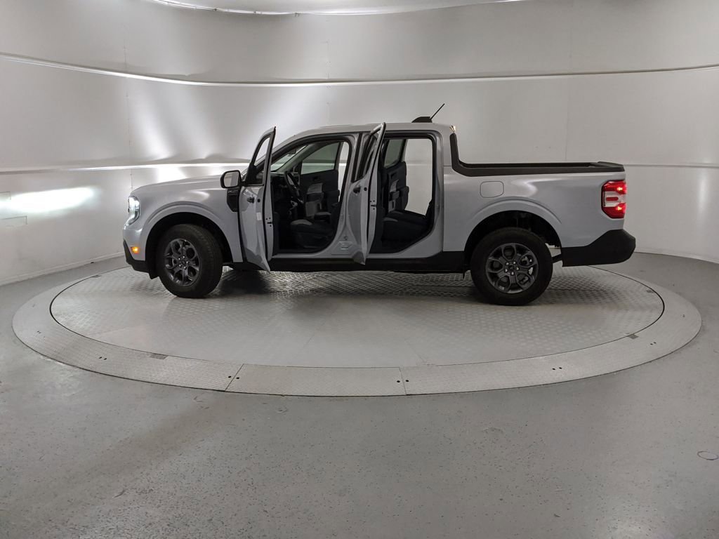New 2025 Ford Maverick XLT w/ Equipment Group 302A image 11