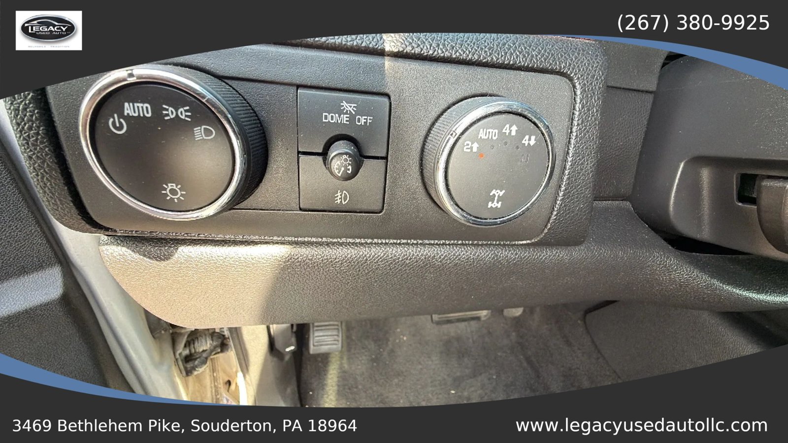 Used 2012 Chevrolet Avalanche LTZ AWD/4WD image 39
