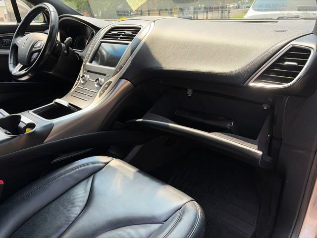 Used 2018 Lincoln MKX Select w/ MKX Climate Package AWD/4WD image 10