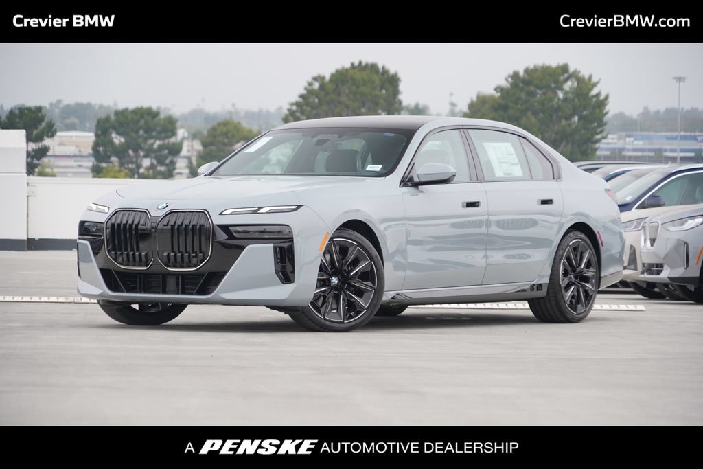 New 2026 BMW 760i xDrive