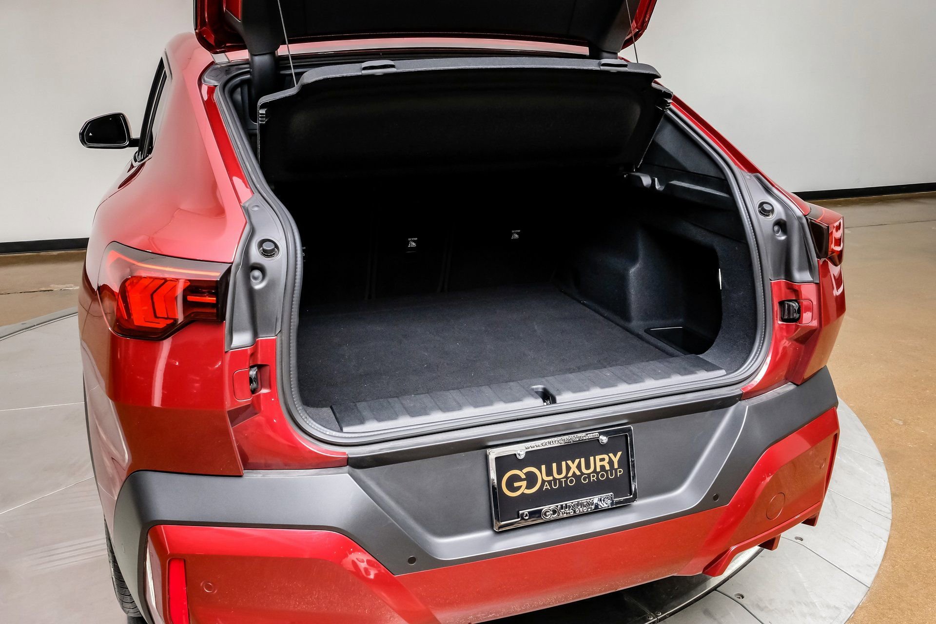 Used 2024 BMW X2 xDrive28i image 54