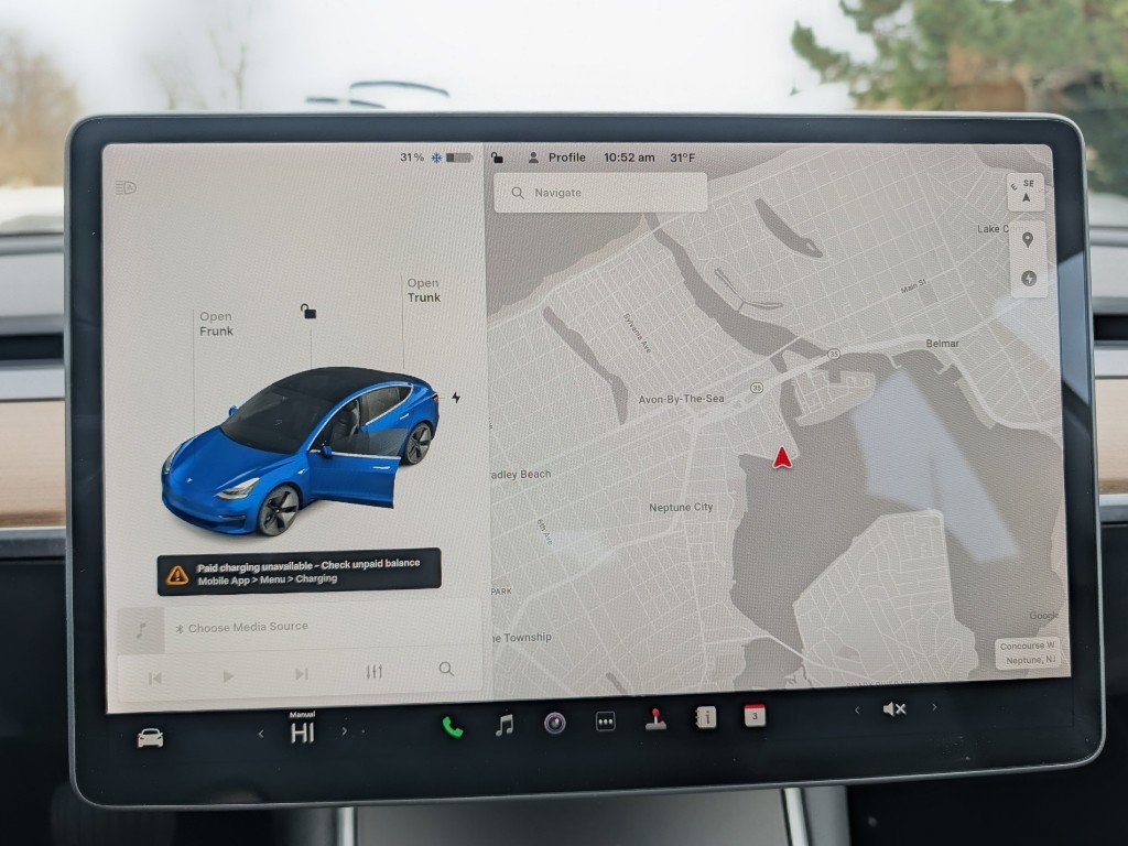 Used 2018 Tesla Model 3 Mid Range image 21