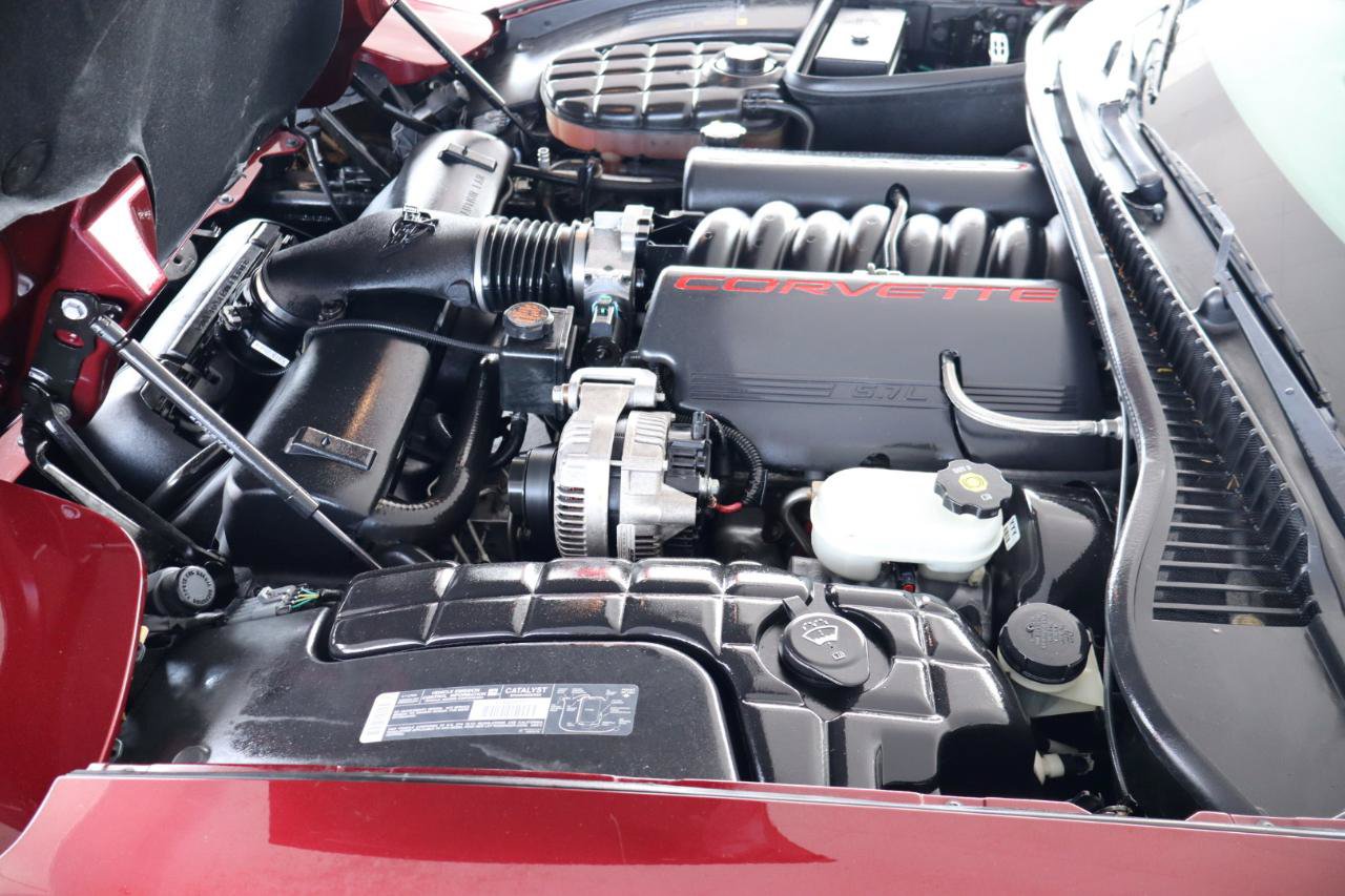 Used 2003 Chevrolet Corvette Coupe w/ Preferred Equipment Group RWD image 36