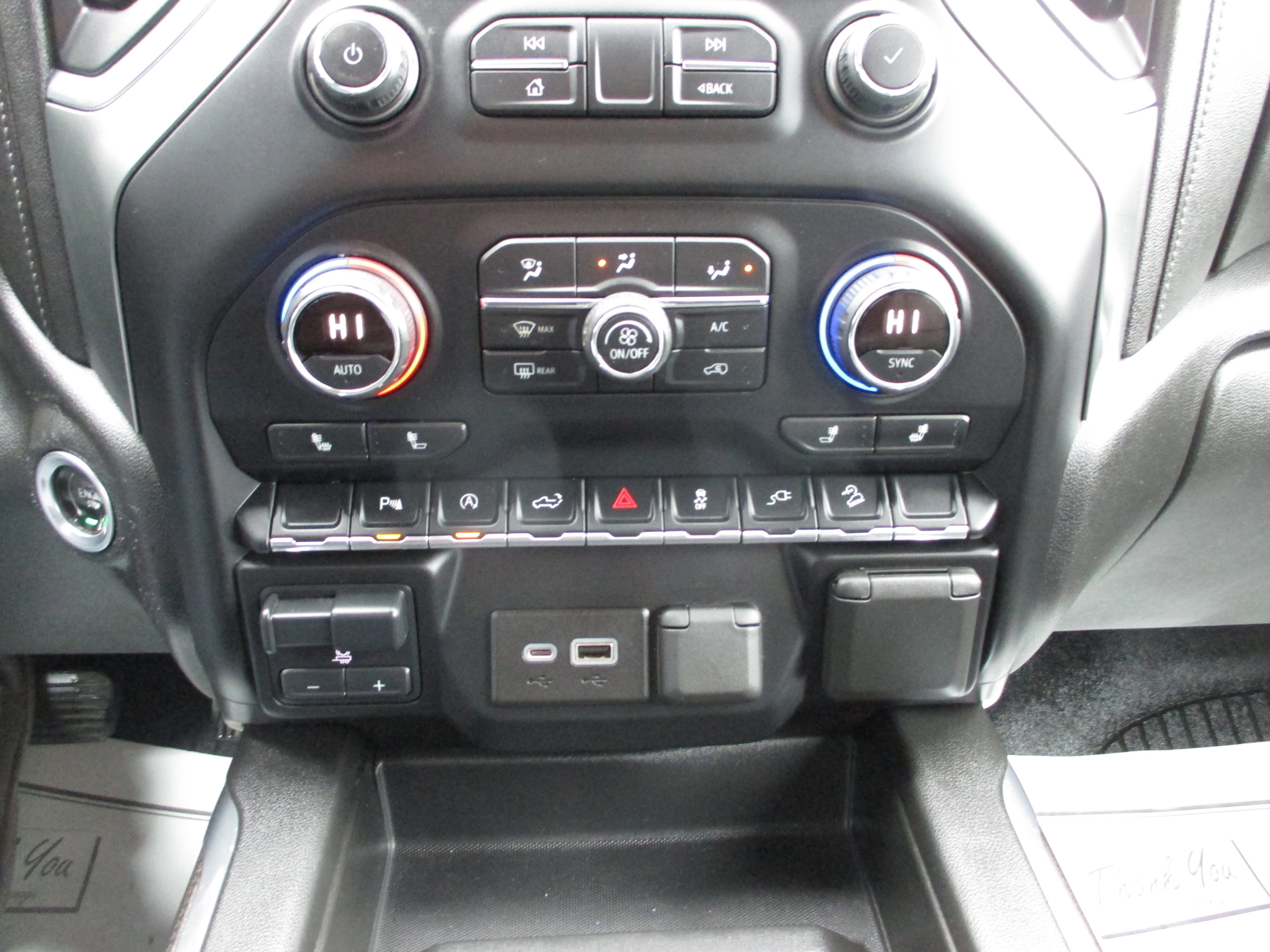 Used 2021 Chevrolet Silverado 1500 LT Trail Boss w/ Convenience Package II AWD/4WD image 16