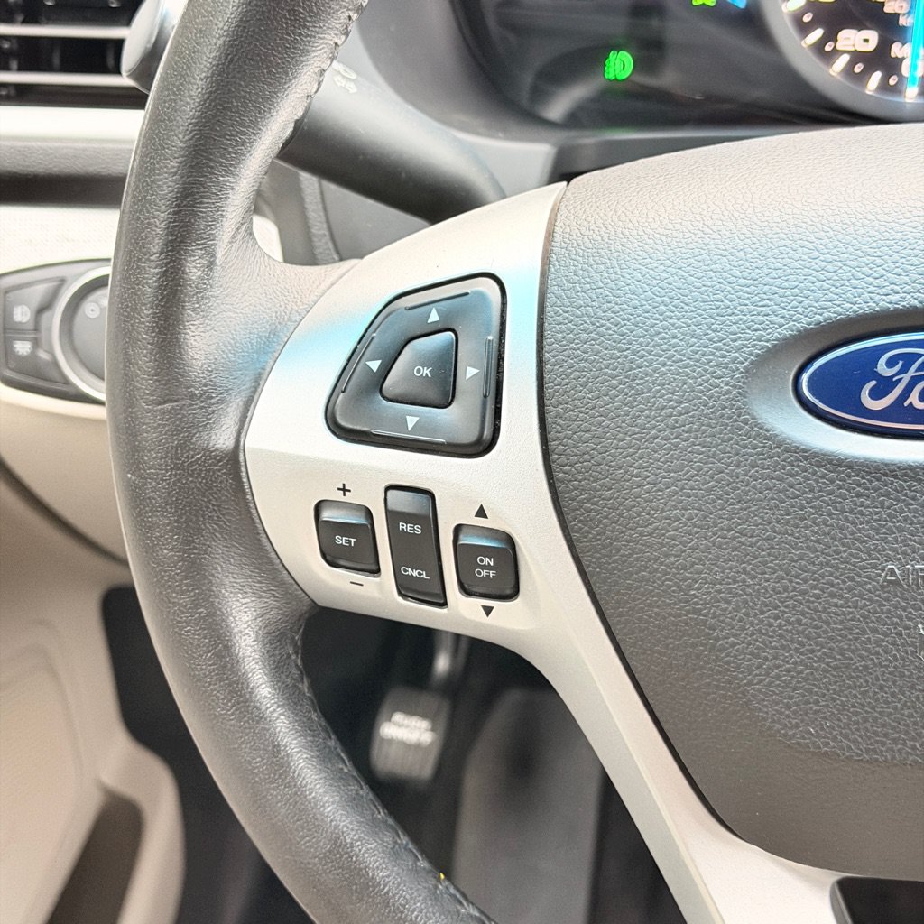 Used 2014 Ford Explorer XLT w/ Equipment Group 201A FWD image 41