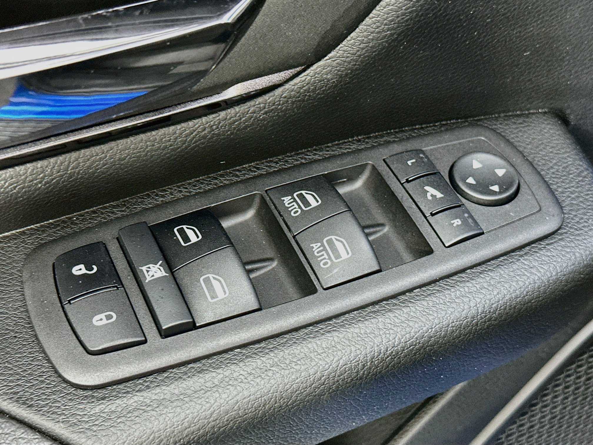 Used 2023 RAM 1500 Big Horn AWD/4WD image 17