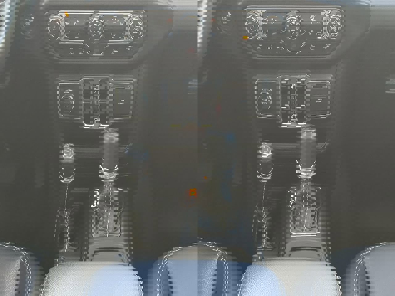 Certified 2021 Jeep Gladiator Overland w/ Popular Equipment Package image 17