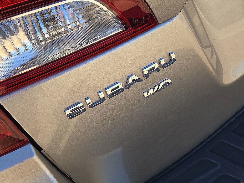 Used 2015 Subaru Outback 2.5i Premium image 10