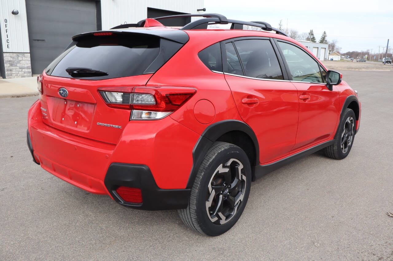 Used 2022 Subaru Crosstrek 2.5i Limited image 3