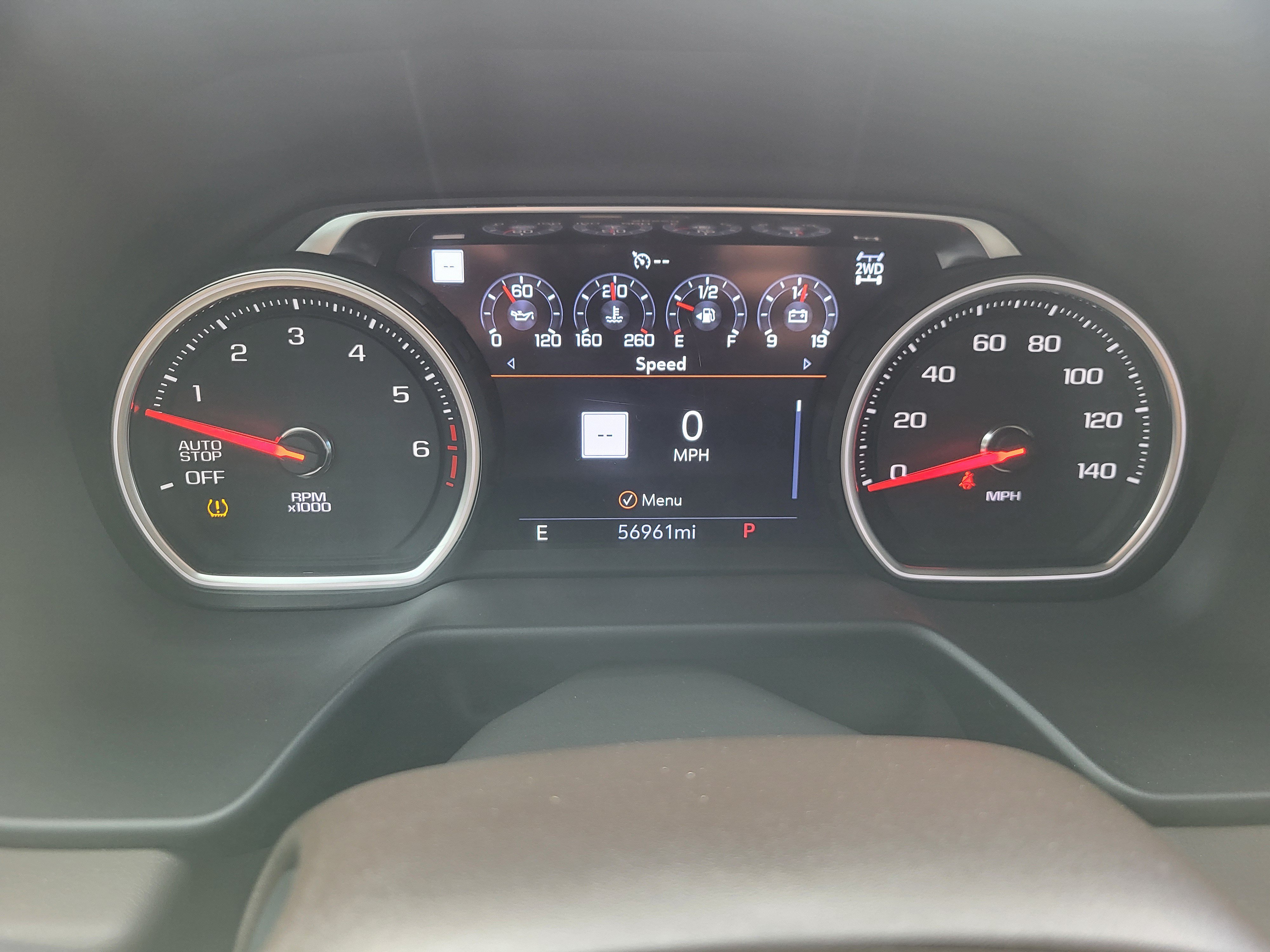Used 2021 Chevrolet Tahoe Z71 w/ Z71 Off-Road Package AWD/4WD image 14