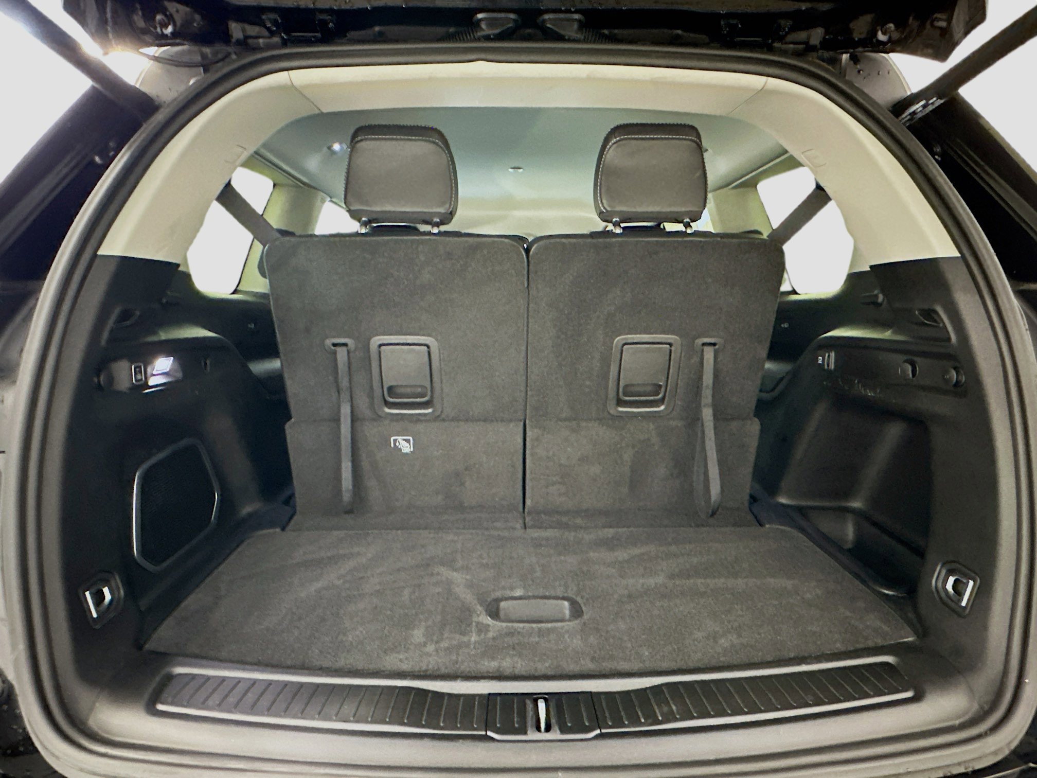 Used 2022 Jeep Grand Cherokee L Limited image 31