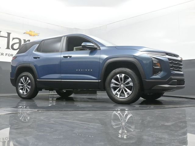 New 2026 Chevrolet Equinox LT w/ Safety and Technology Package image 2