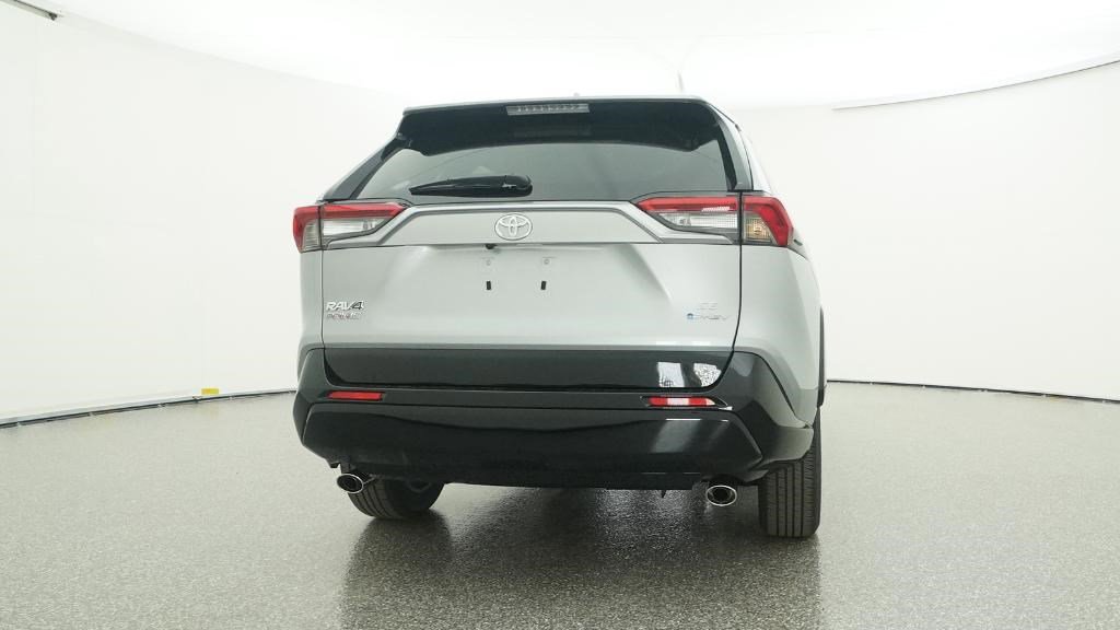 New 2025 Toyota RAV4 SE image 17