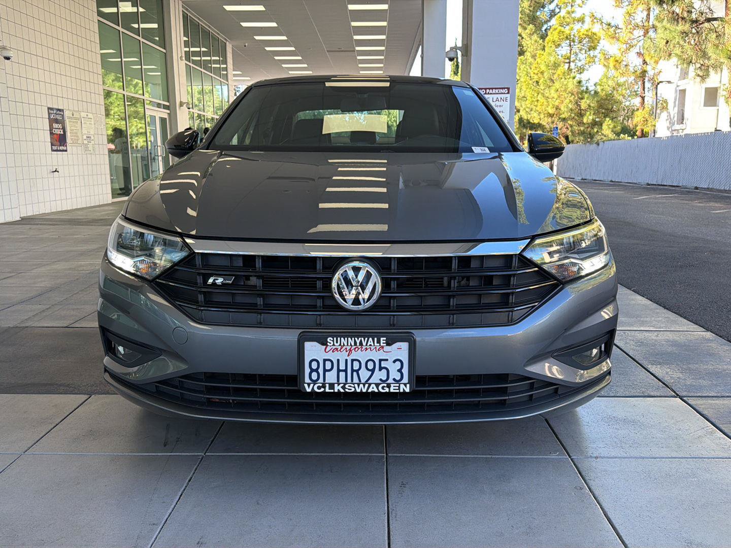 Used 2019 Volkswagen Jetta R-Line FWD image 8