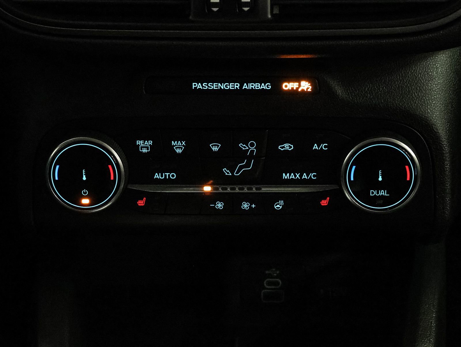 Certified 2024 Ford Escape Active AWD/4WD image 27