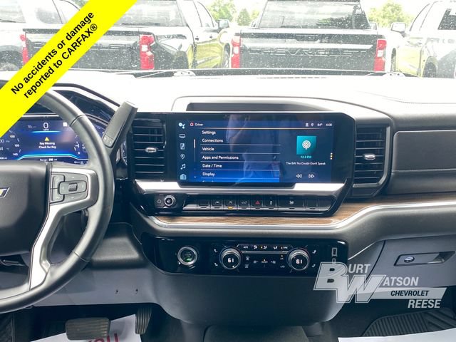 Used 2023 Chevrolet Silverado 1500 LT AWD/4WD image 26