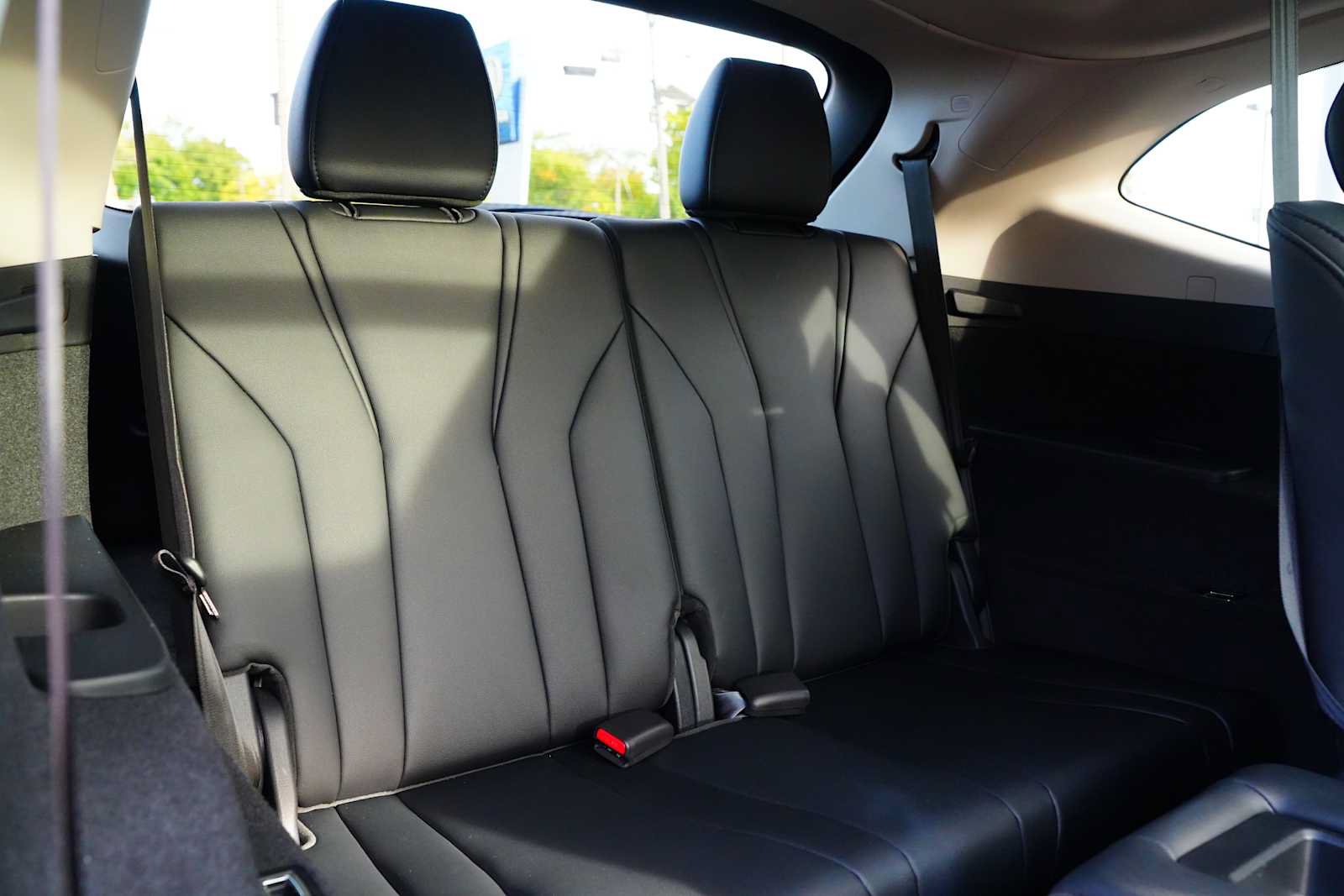 Used 2026 Acura MDX SH-AWD image 34