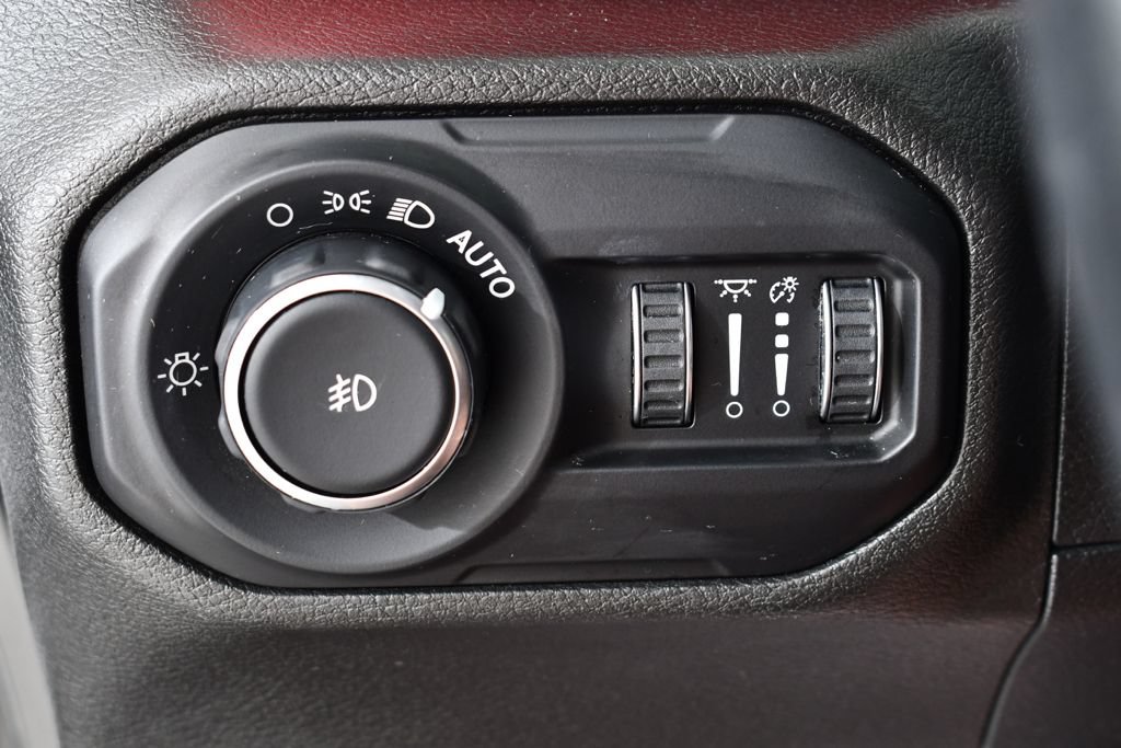 Used 2021 Jeep Wrangler Unlimited Rubicon AWD/4WD image 32