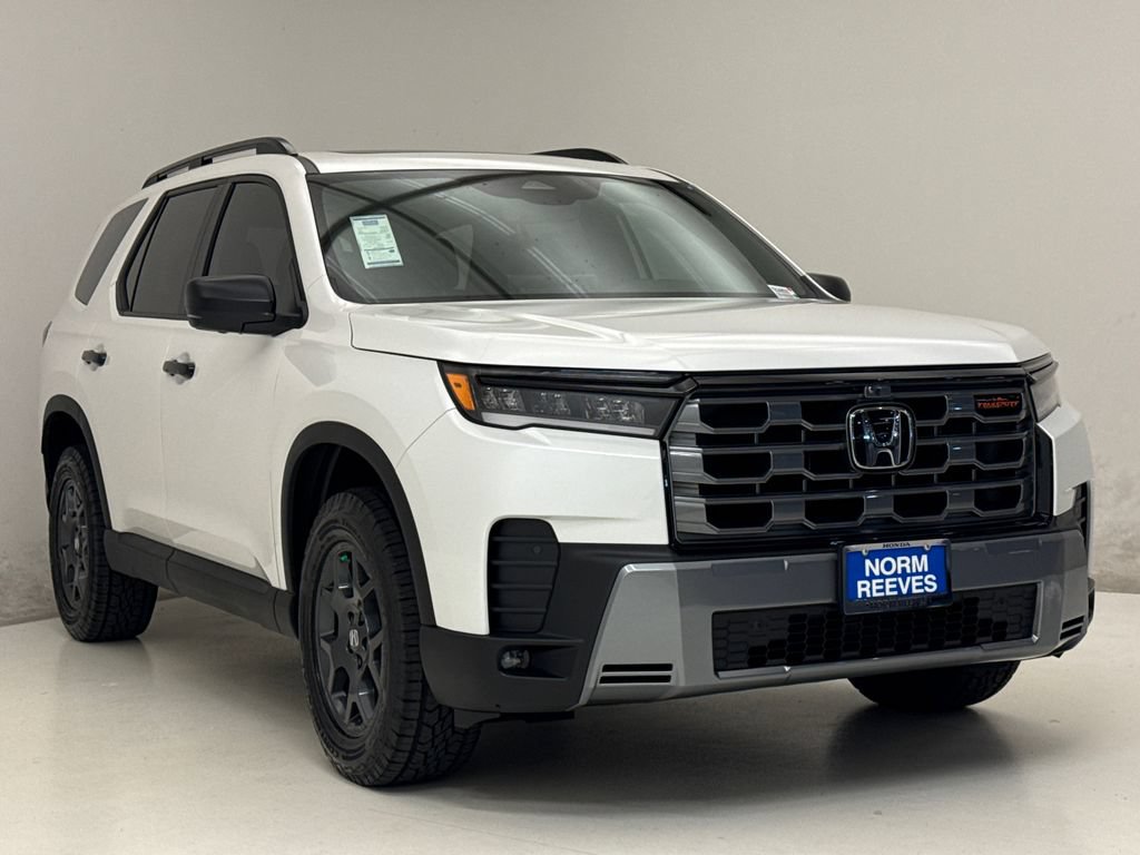 New 2026 Honda Pilot TrailSport image 4