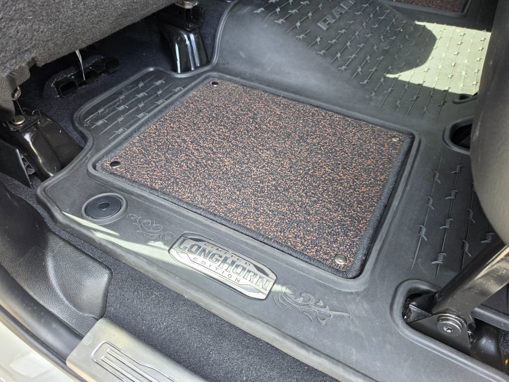 Used 2024 RAM 2500 Limited w/ Towing Technology Group image 38