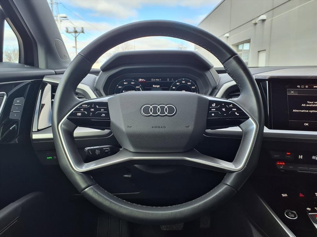 Used 2022 Audi Q4 e-tron Premium Plus w/ Premium Plus image 13