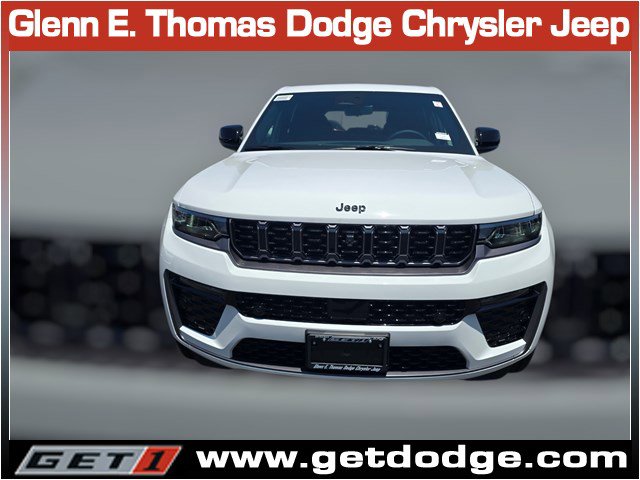 New 2026 Jeep Grand Cherokee Limited AWD/4WD image 2