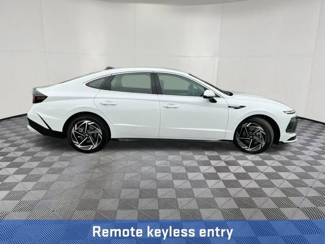 New 2026 Hyundai Sonata SEL image 9