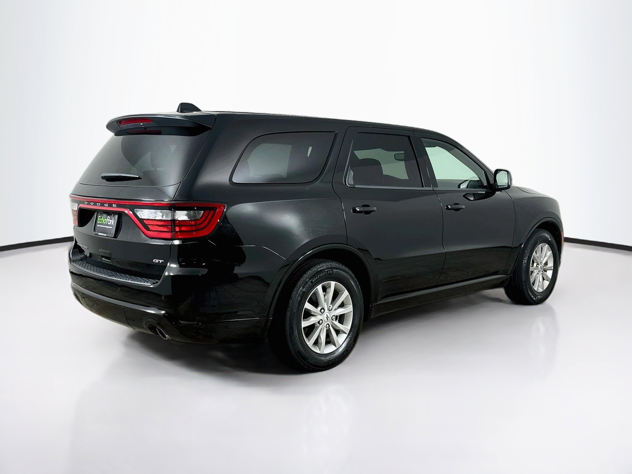 Used 2025 Dodge Durango GT RWD image 9