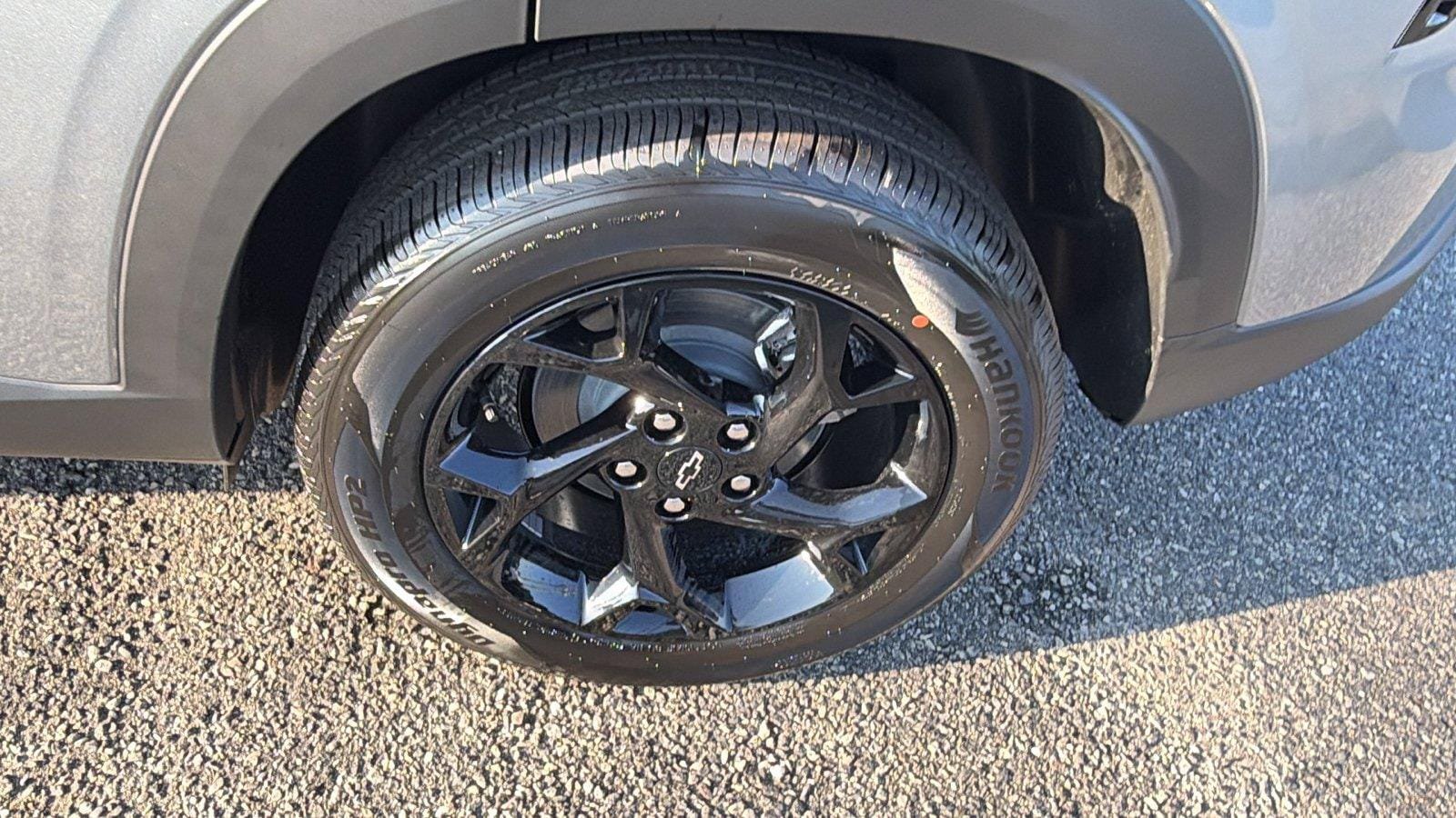 New 2026 Chevrolet Trax LT w/ Driver Confidence Package FWD image 11