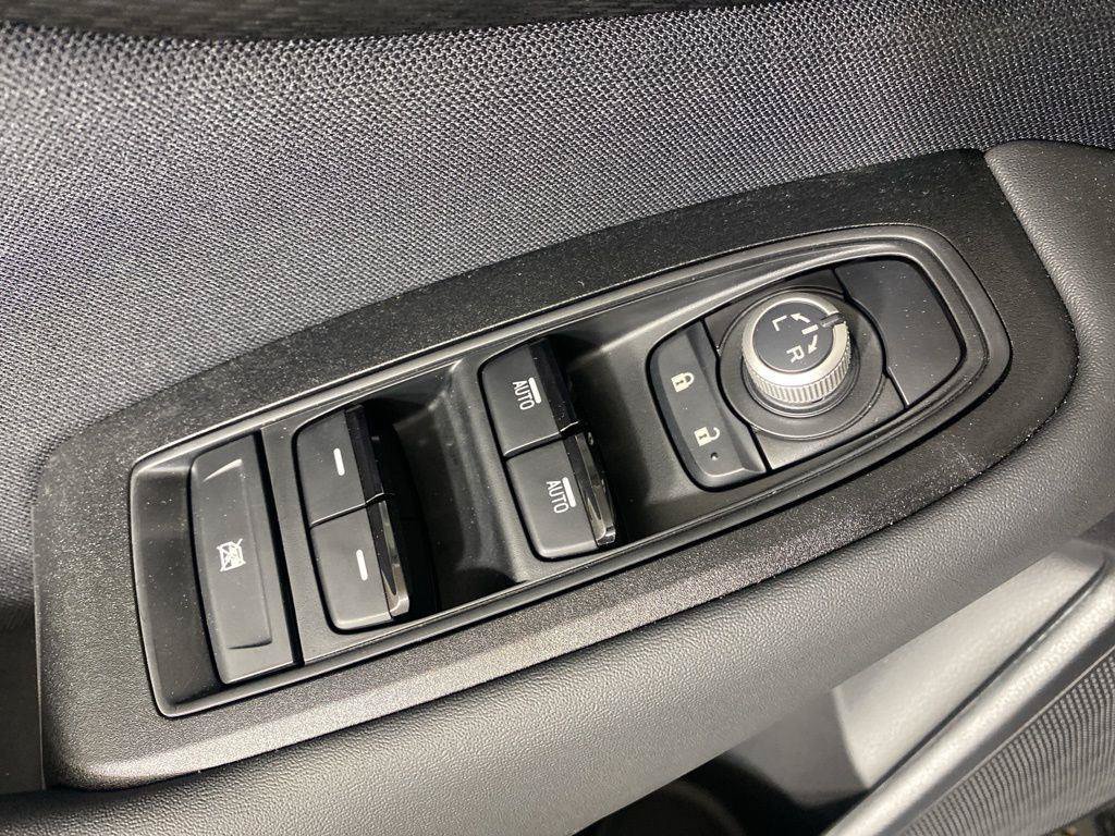 Used 2025 Subaru Outback Premium AWD/4WD image 22