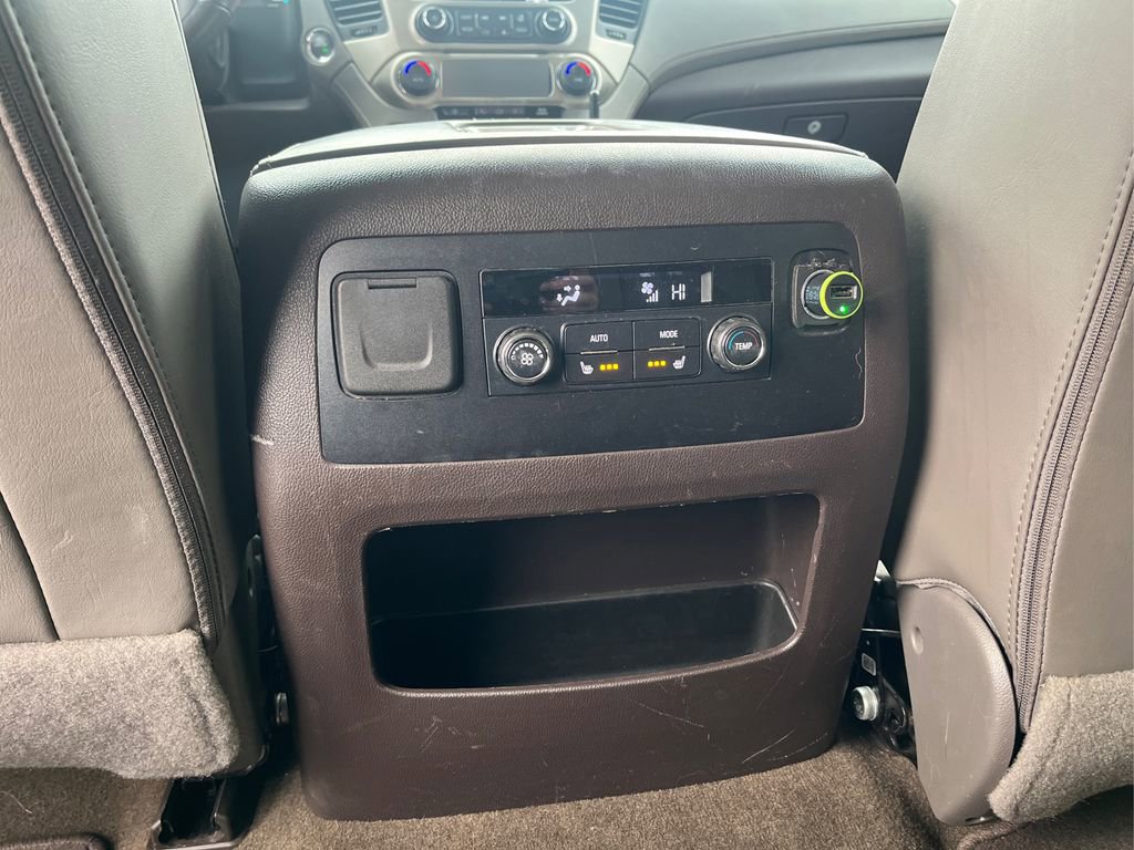 Used 2018 GMC Yukon Denali image 21